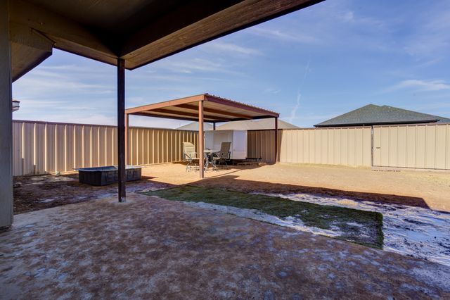 1807 E Grinnel Street, Lubbock, TX 79403