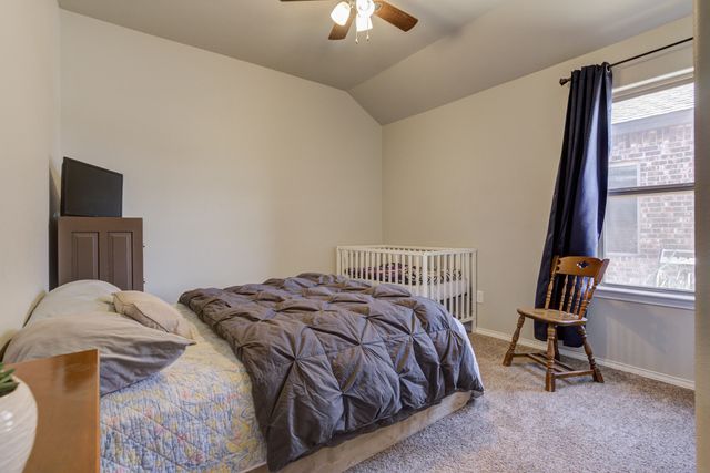 1807 E Grinnel Street, Lubbock, TX 79403