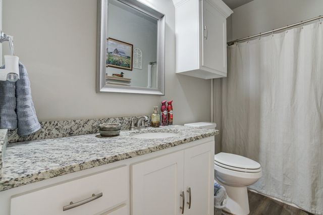 1807 E Grinnel Street, Lubbock, TX 79403