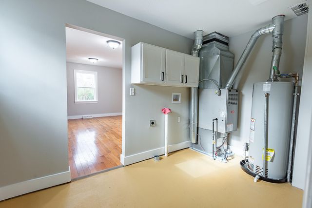 1613 N Weller Avenue, Springfield, MO 65803