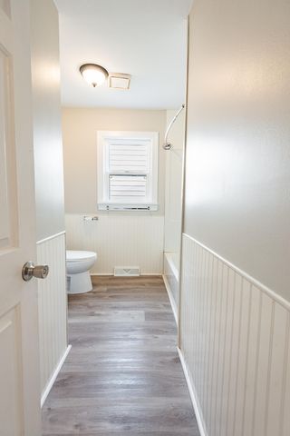 1613 N Weller Avenue, Springfield, MO 65803