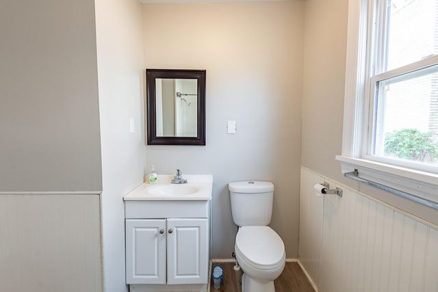 1613 N Weller Avenue, Springfield, MO 65803