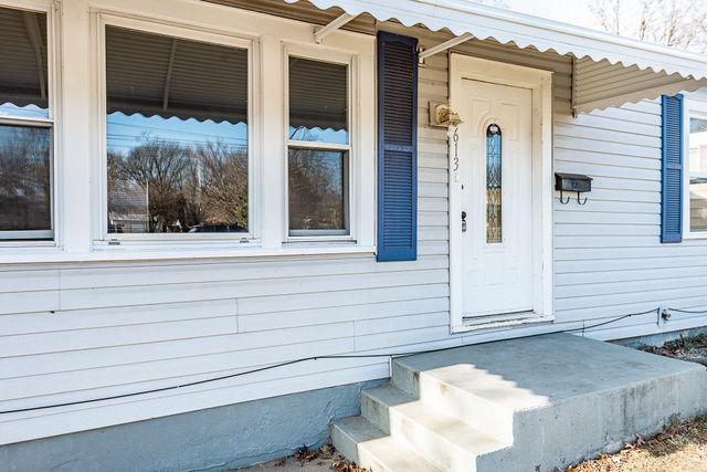 1613 N Weller Avenue, Springfield, MO 65803