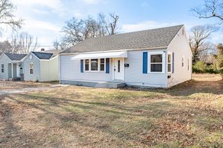 1613 N Weller Avenue, Springfield, MO 65803