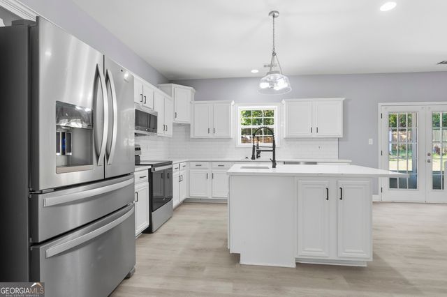 2894 Ashly Woods Court, Snellville, GA 30078