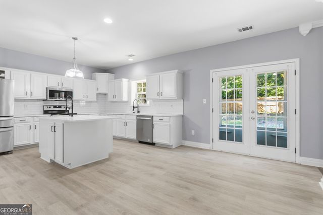 2894 Ashly Woods Court, Snellville, GA 30078