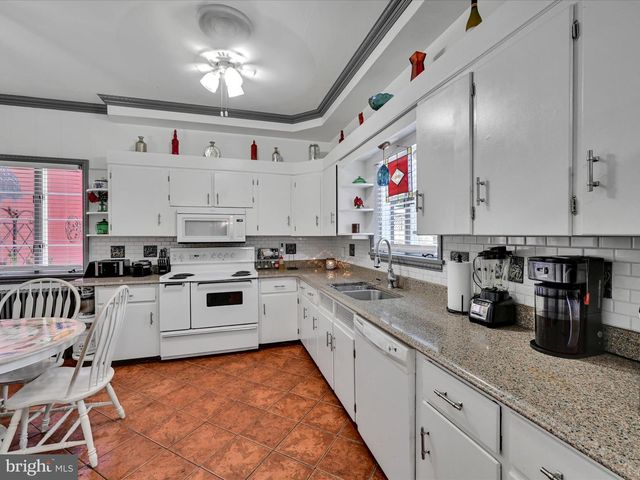 431 CENTRE ST, Ashland, PA 17921