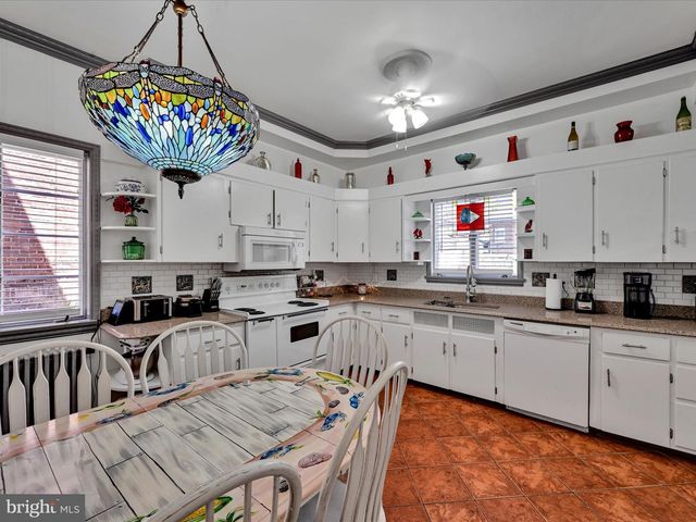 431 CENTRE ST, Ashland, PA 17921