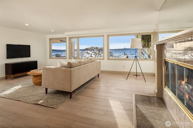 175 Lake Avenue W, Kirkland, WA 98033