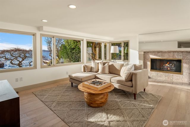 175 Lake Avenue W, Kirkland, WA 98033