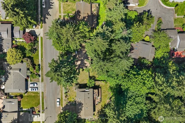 8108 138th Avenue NE, Redmond, WA 98052