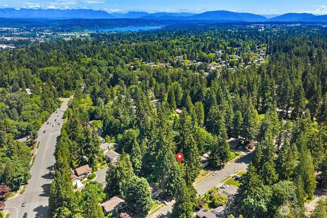 8108 138th Avenue NE, Redmond, WA 98052