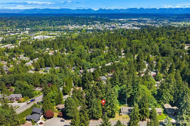 8108 138th Avenue NE, Redmond, WA 98052