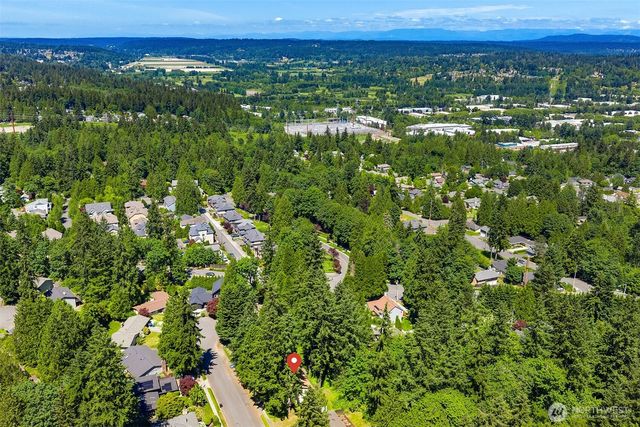 8108 138th Avenue NE, Redmond, WA 98052