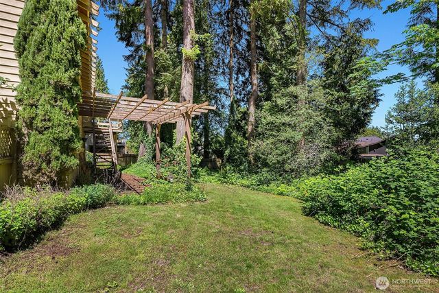 8108 138th Avenue NE, Redmond, WA 98052