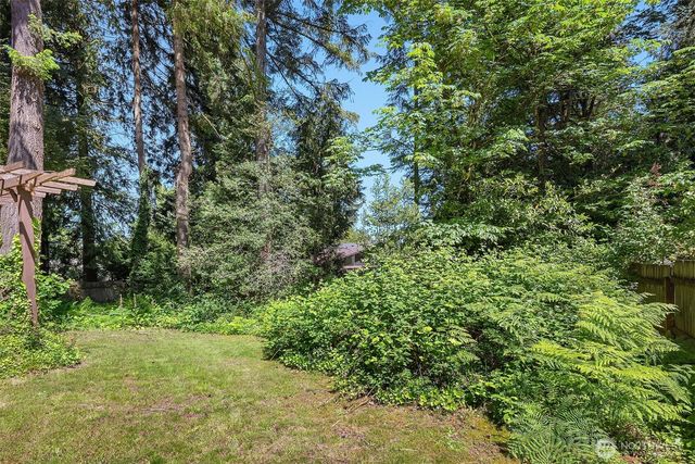 8108 138th Avenue NE, Redmond, WA 98052