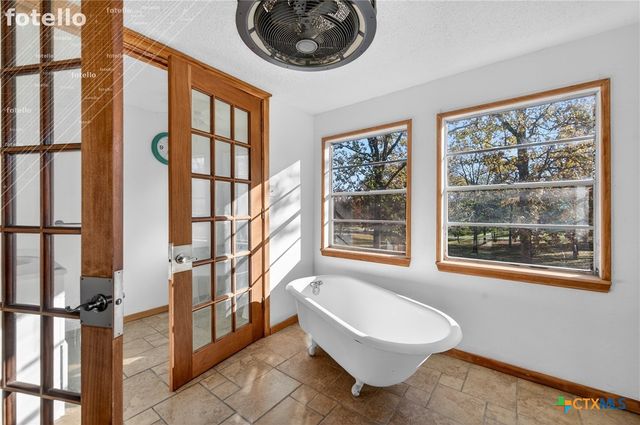 2112 Leyte Drive, Tool, TX 75143