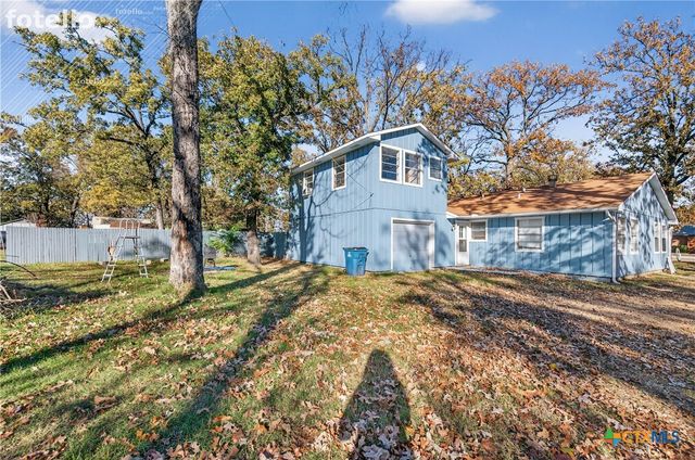 2112 Leyte Drive, Tool, TX 75143