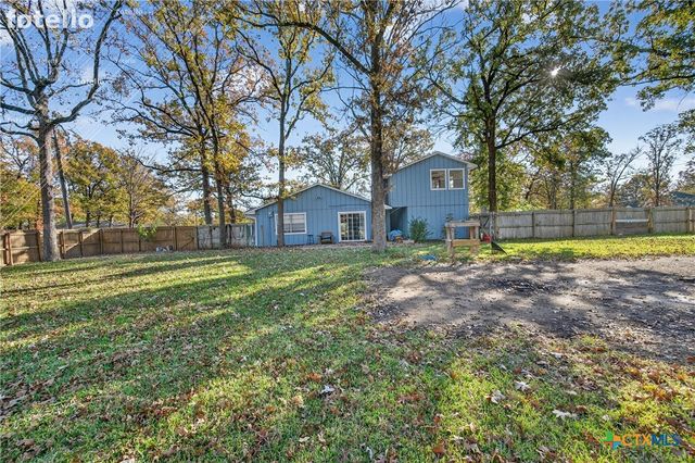 2112 Leyte Drive, Tool, TX 75143