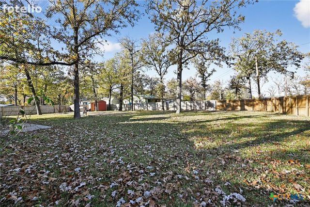 2112 Leyte Drive, Tool, TX 75143