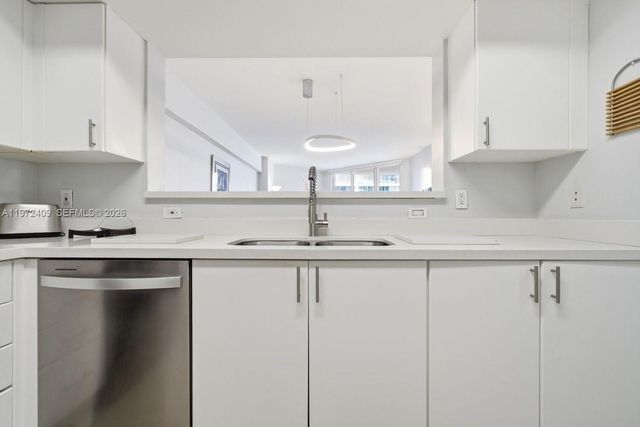 17375 Collins Ave 1506, Sunny Isles Beach, FL 33160