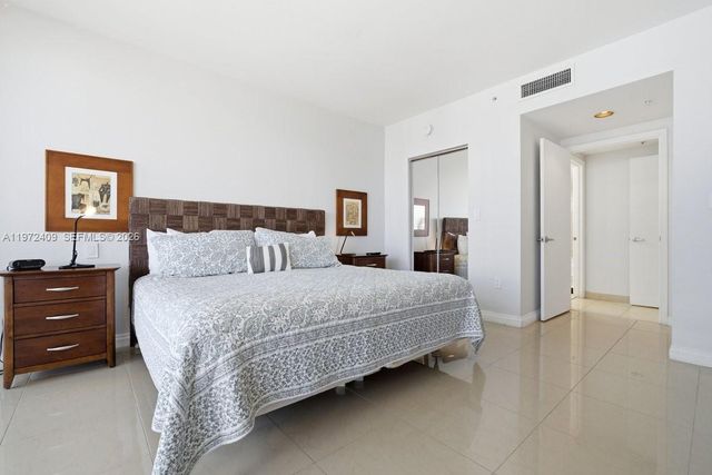 17375 Collins Ave 1506, Sunny Isles Beach, FL 33160