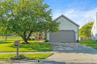 2407 Sunladen Drive, Grove City, OH 43123