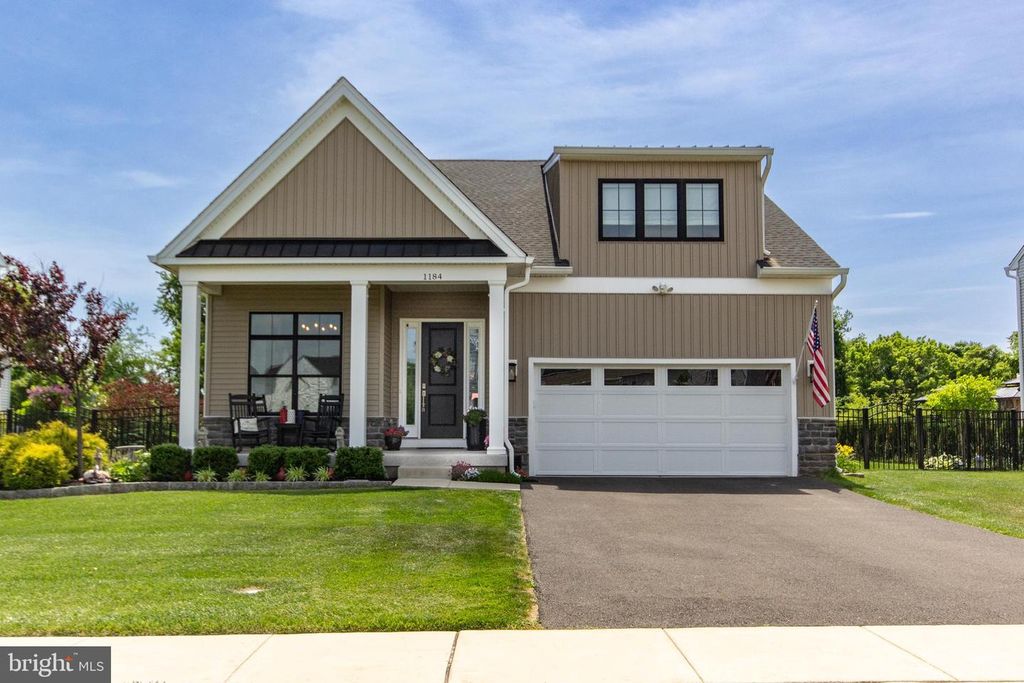 1184 HARPER DR, Warminster, PA 18974