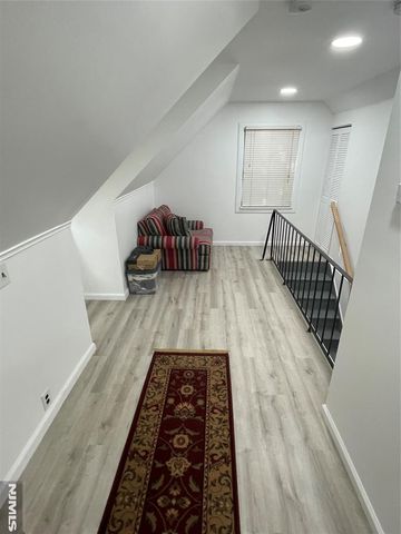 950 S Plympton Street, New Milford, NJ 07646