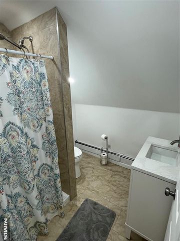 950 S Plympton Street, New Milford, NJ 07646