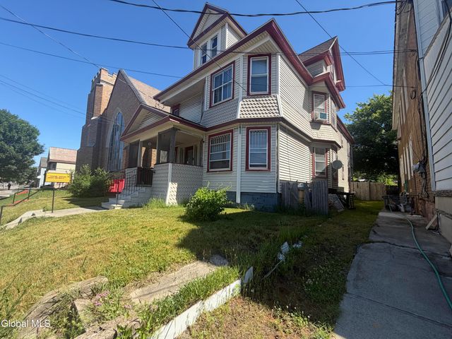 1405 State Street, Schenectady, NY 12304