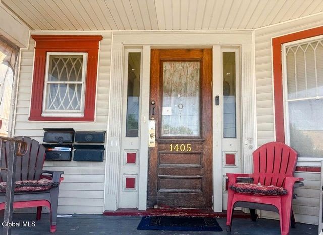 1405 State Street, Schenectady, NY 12304