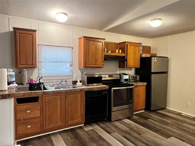 371 & 379 Fm 60 E, Somerville, TX 77879