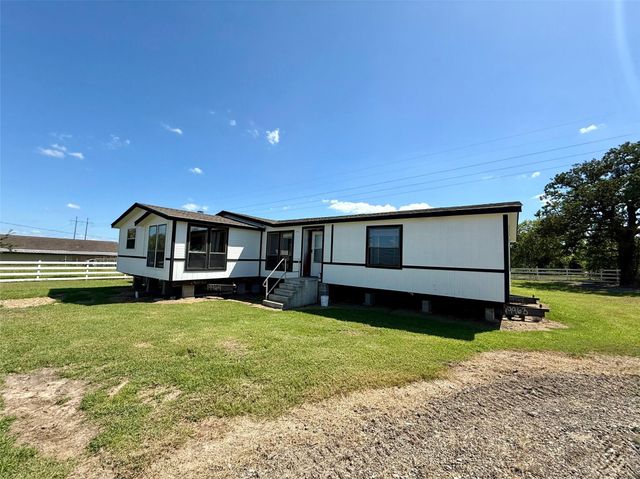 371 & 379 Fm 60 E, Somerville, TX 77879