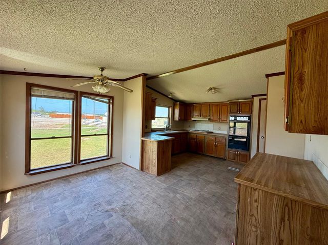 371 & 379 Fm 60 E, Somerville, TX 77879