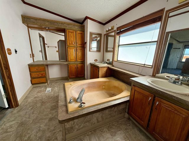 371 & 379 Fm 60 E, Somerville, TX 77879