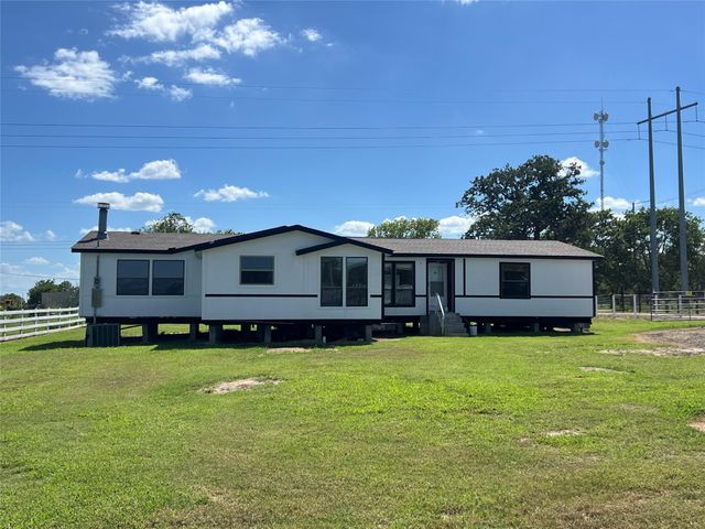 371 & 379 Fm 60 E, Somerville, TX 77879