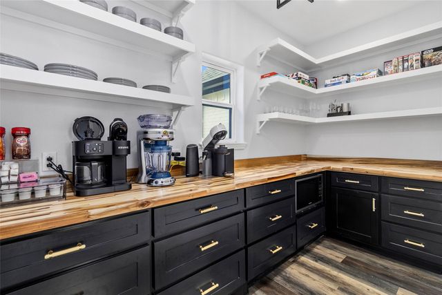 7 Silver Spur Drive, Mt Pleasant, TX 75455