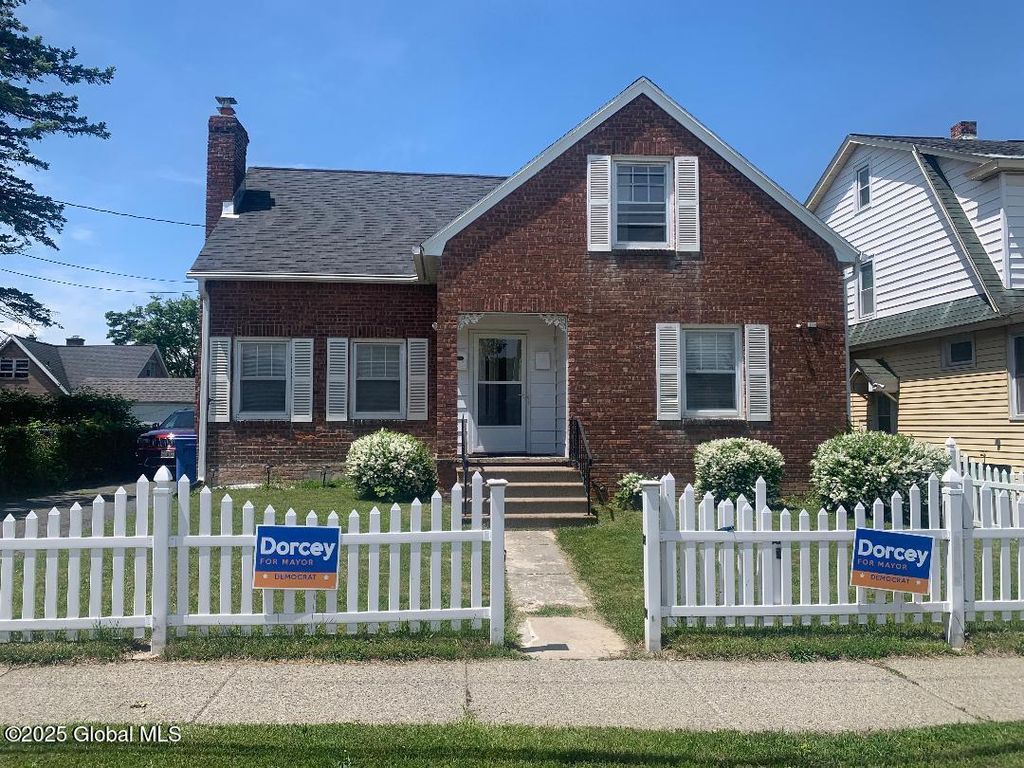 104 Thornton Street 2, Albany, NY 12206