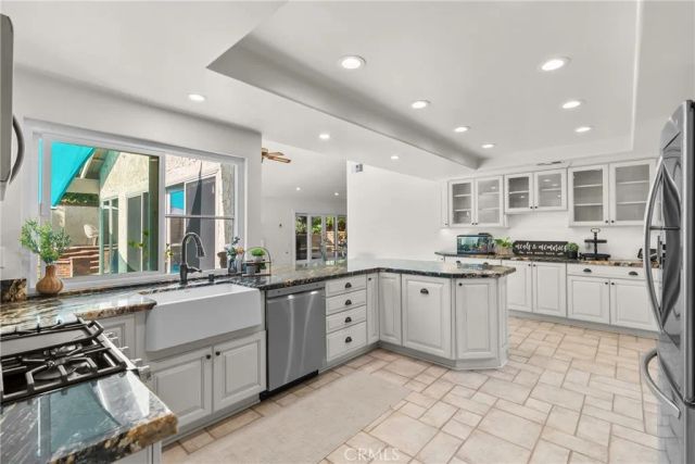 25451 Via Escovar, Valencia, CA 91355