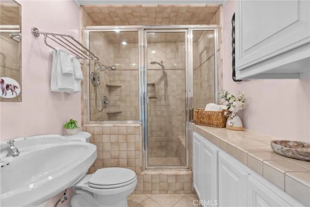 25451 Via Escovar, Valencia, CA 91355