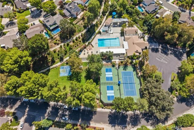 25451 Via Escovar, Valencia, CA 91355