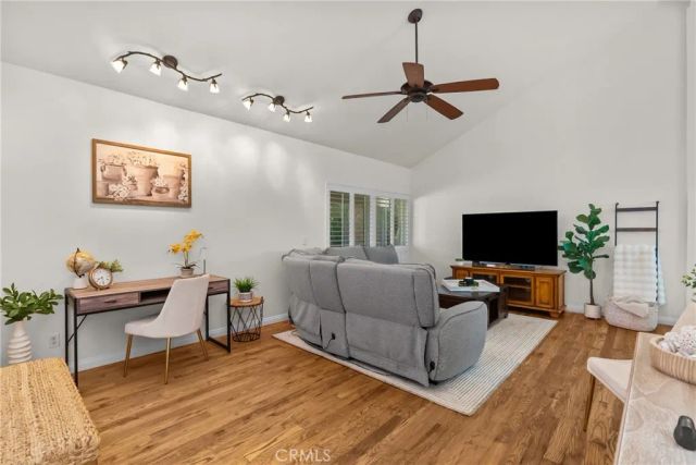25451 Via Escovar, Valencia, CA 91355