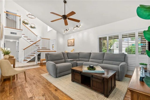25451 Via Escovar, Valencia, CA 91355