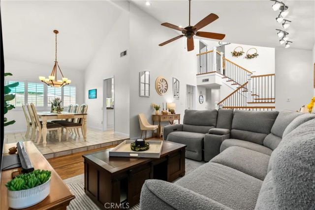 25451 Via Escovar, Valencia, CA 91355