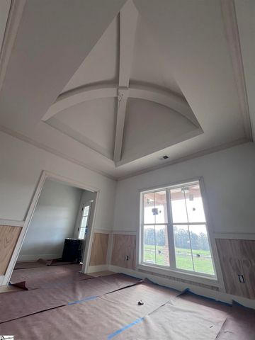 406 Casey Road, Woodruff, SC 29388