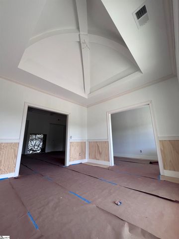 406 Casey Road, Woodruff, SC 29388