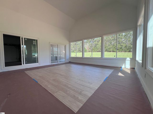 406 Casey Road, Woodruff, SC 29388