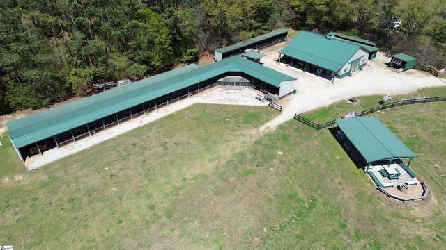 406 Casey Road, Woodruff, SC 29388