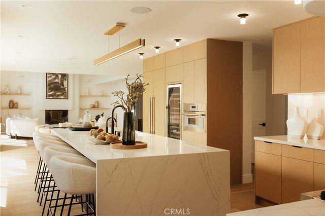 4072 Alonzo Avenue, Encino, CA 91316